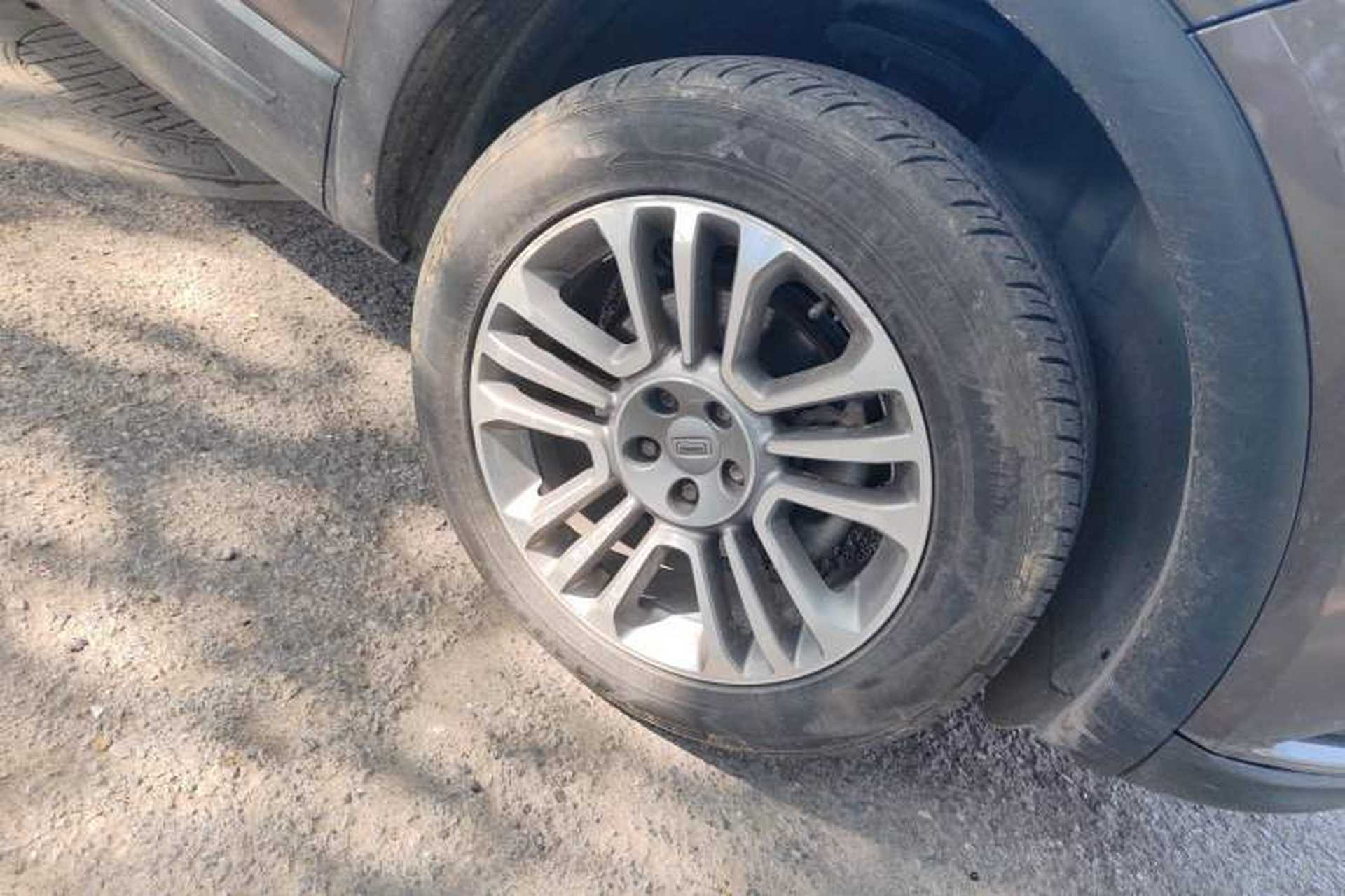 Used Qoros 5 2018 Revised 1.6T Automatic Luxury Version Right Front Wheel Hub