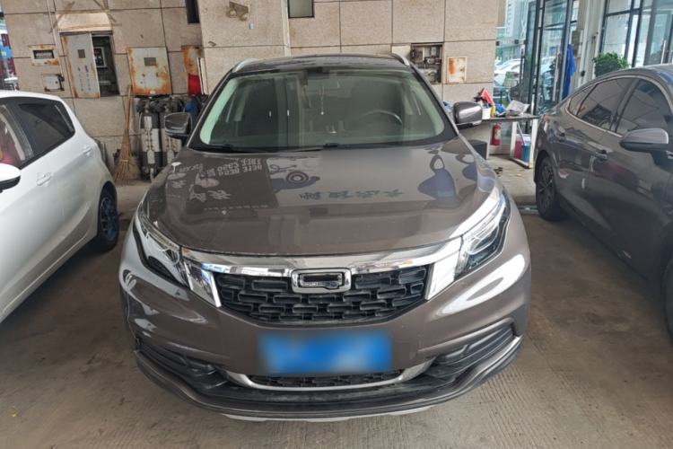 Used Qoros 5 2018 Revised 1.6T Automatic Luxury Version Front