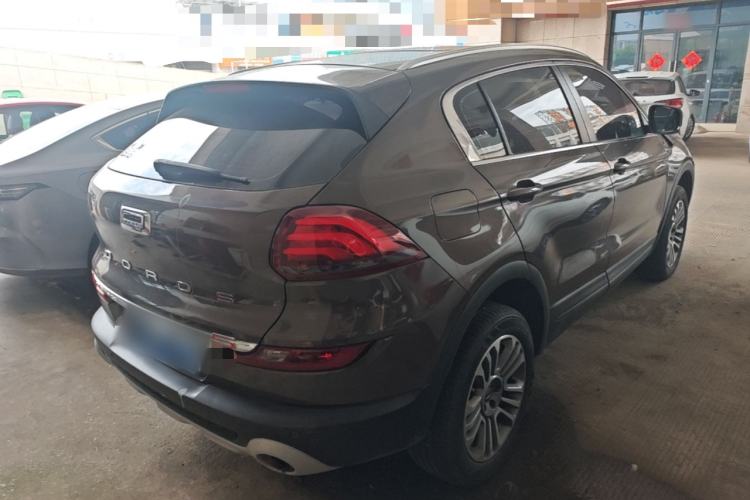Used Qoros 5 2018 Revised 1.6T Automatic Luxury Version Rear Right 45 Deg
