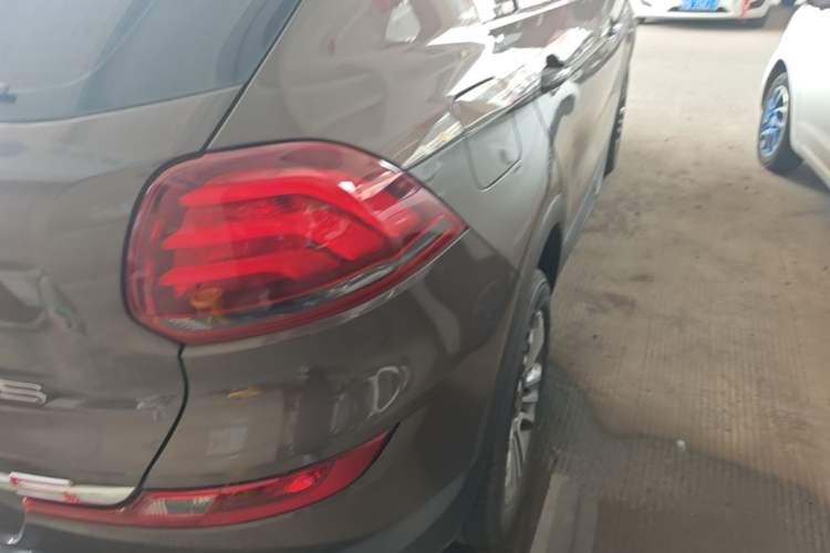 Used Qoros 5 2018 Revised 1.6T Automatic Luxury Version Right Rear Taillight
