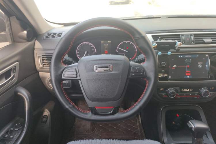 Used Qoros 5 2018 1.6T Automatic Prestige Model Steering Wheel