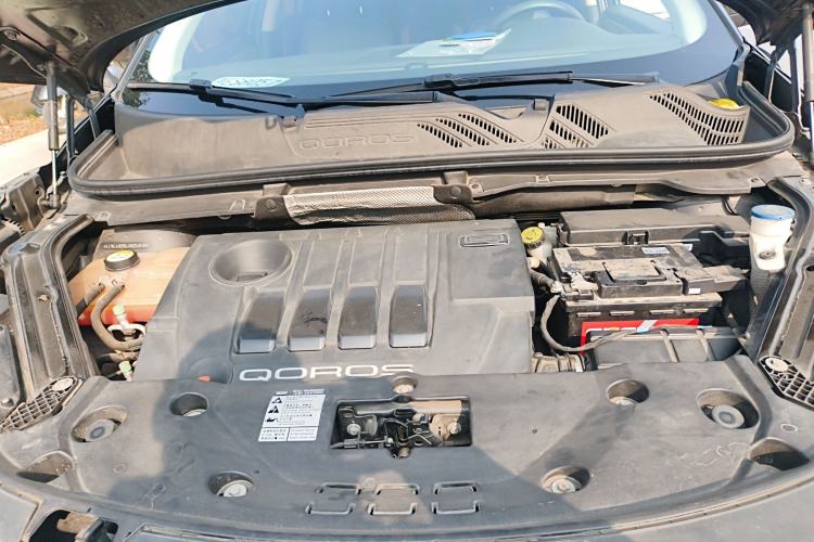 Used Qoros 5 2018 Revised 1.6T Automatic Luxury Version Engine Bay