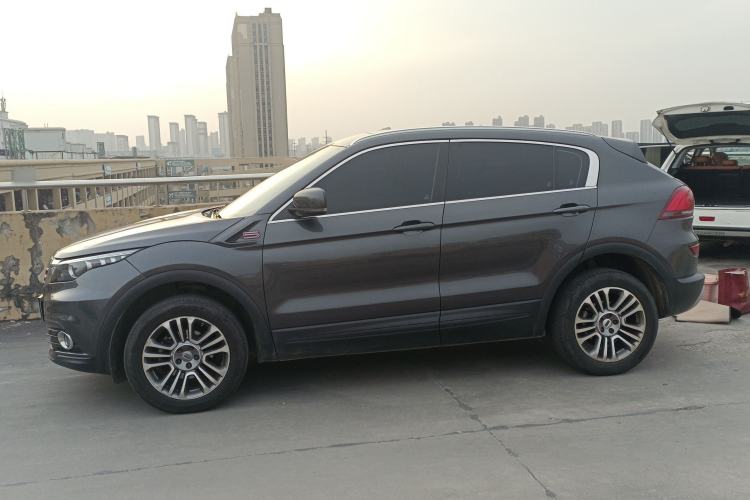 Used Qoros 5 2018 1.6T Automatic Prestige Model Exterior 3