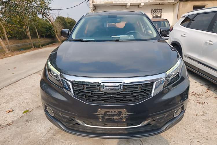 Used Qoros 5 2018 Revised 1.6T Automatic Luxury Version Front