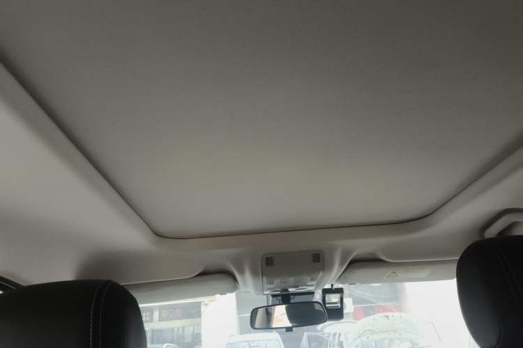 Used Qoros 5 2018 Revised 1.6T Automatic Luxury Version Headliner
