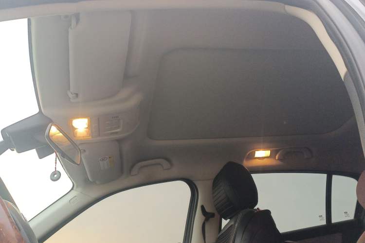 Used Qoros 5 2018 1.6T Automatic Prestige Model Headliner
