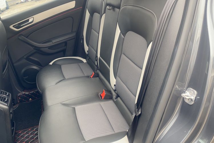 Used Qoros 5 2018 1.6T Automatic Prestige Model Interior 1