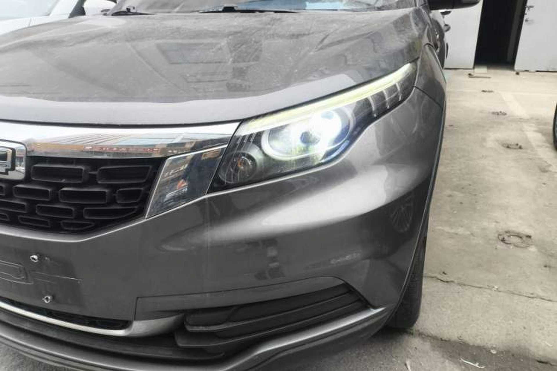 Used Qoros 5 2018 Revised 1.6T Automatic Luxury Version Left Front Headlight