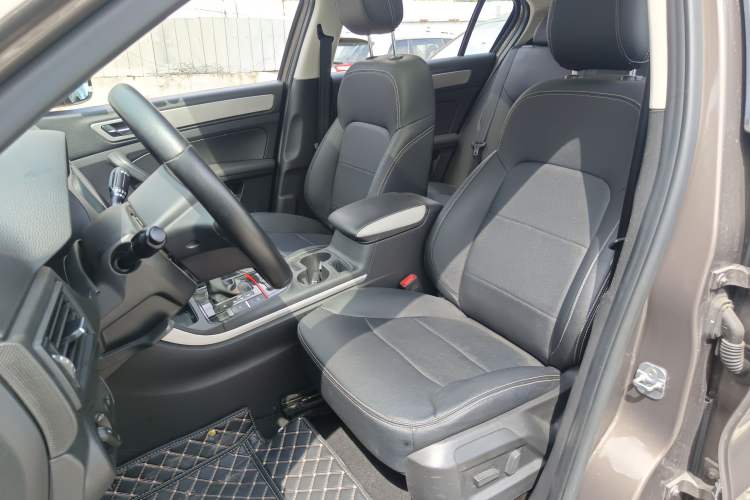 Used Qoros 5 2018 Revised 1.6T Automatic Luxury Version Left Front Seat