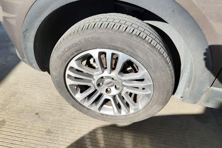 Used Qoros 5 2018 Revised 1.6T Automatic Luxury Version Left Front Wheel Hub