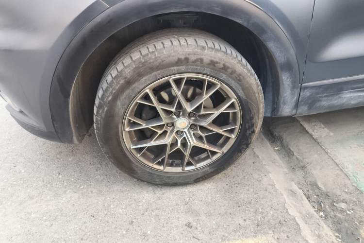 Used Qoros 5 2018 1.6T Automatic Leading Model Left Front Wheel Hub