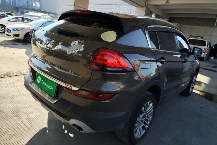 Used Qoros 5 2018 Revised 1.6T Automatic Luxury Version Rear Right 45 Deg