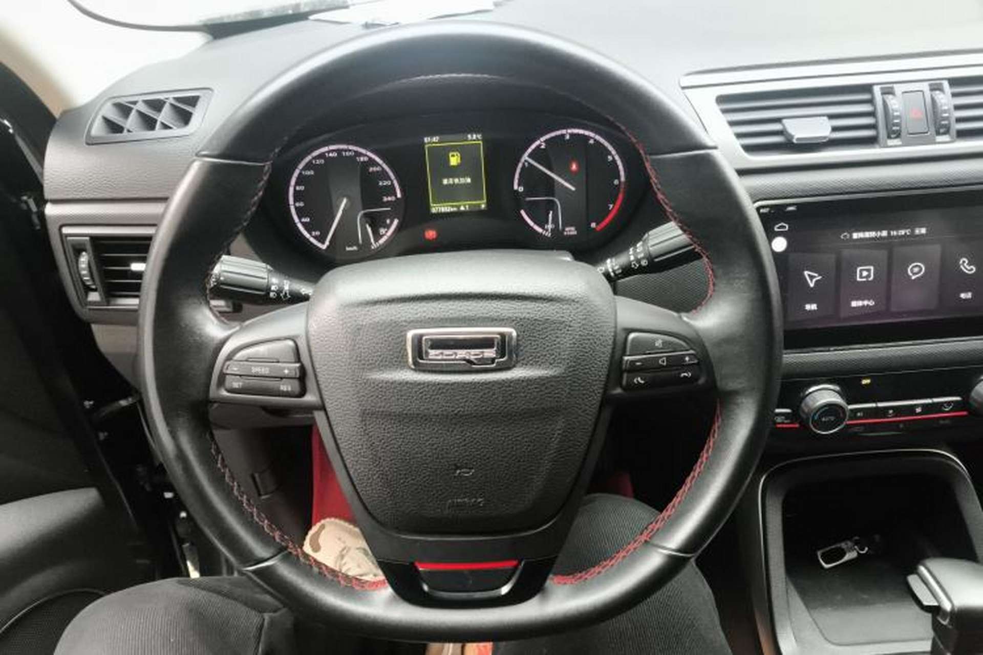 Used Qoros 5 2018 Revised 1.6T Automatic Luxury Version Steering Wheel