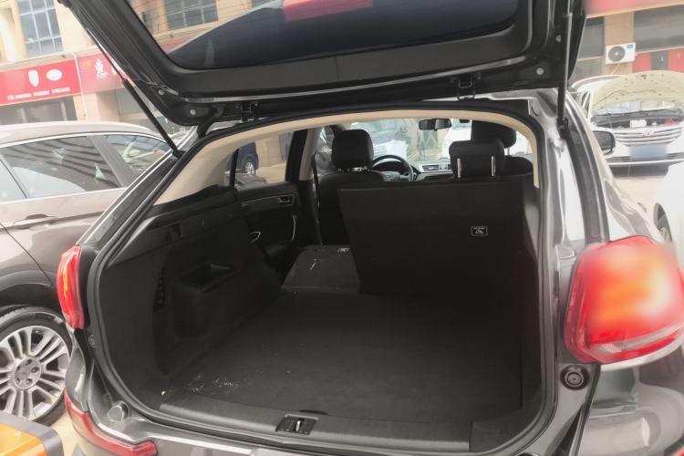 Used Qoros 5 2018 Revised 1.6T Automatic Luxury Version Trunk