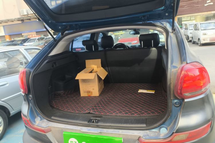 Used Qoros 5 2018 1.6T Automatic Leading Model Trunk