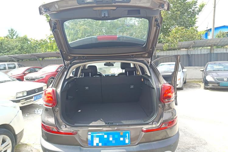 Used Qoros 5 2018 Revised 1.6T Automatic Luxury Version Trunk