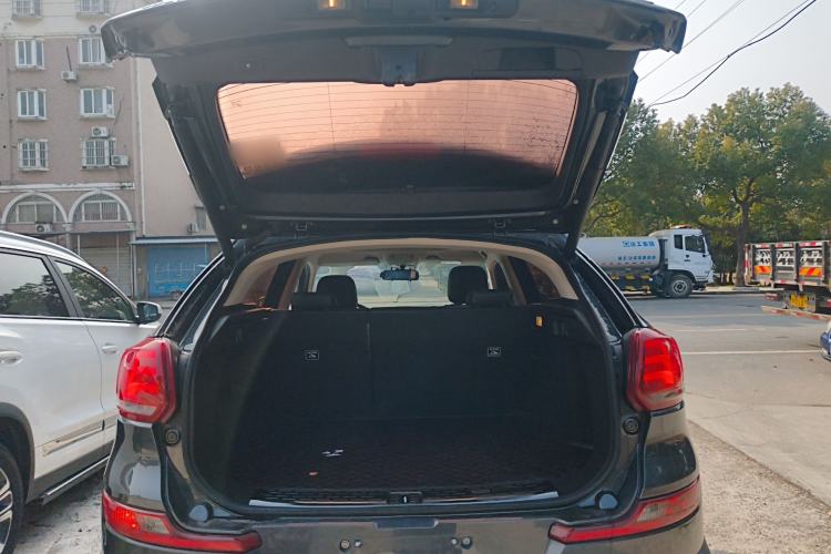 Used Qoros 5 2018 Revised 1.6T Automatic Luxury Version Trunk