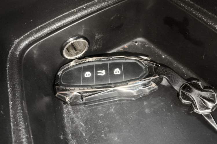 Used Qoros 5 2018 1.6T Automatic Leading Model Vehicle Key