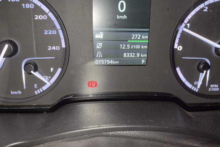 Used Qoros 5 2018 1.6T Automatic Prestige Model Odometer Close Up