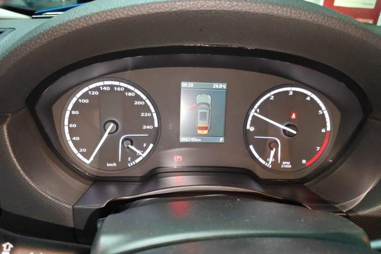 Used Qoros 5 2018 1.6T Automatic Prestige Model Instrument Cluster