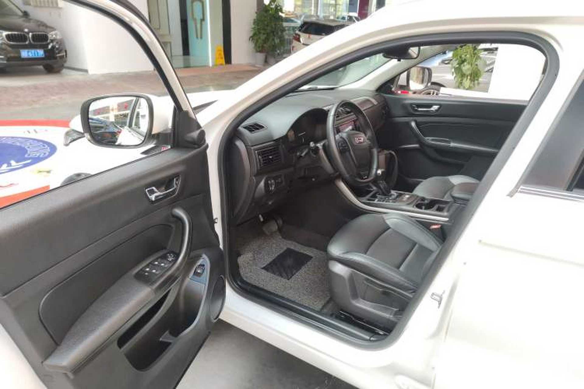 Used Qoros 5 2018 Revised Version 1.6T Automatic Leading Edition Driver Seat