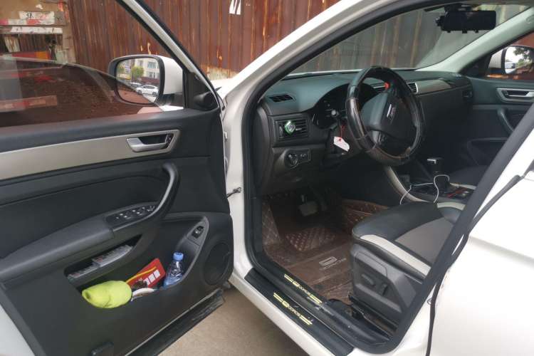 Used Qoros 5 2018 1.6T Automatic Prestige Model Driver Seat