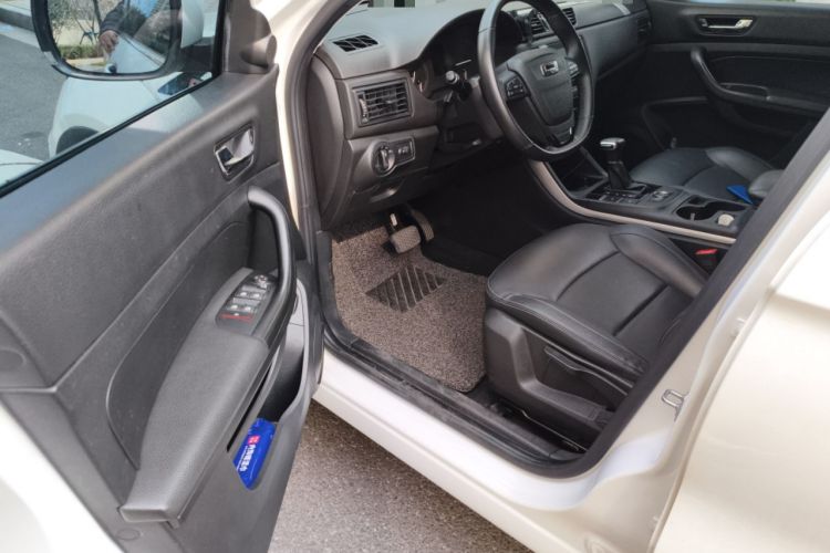 Used Qoros 5 2018 1.6T Automatic Leading Model Driver Seat