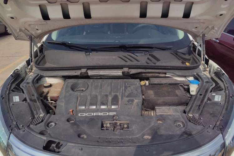 Used Qoros 5 2018 1.6T Automatic Prestige Model Engine Bay