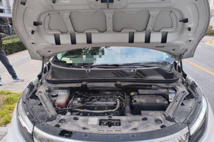 Used Qoros 5 2018 1.6T Automatic Leading Model Engine Bay