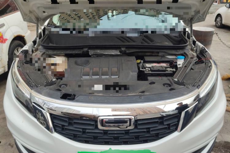 Used Qoros 5 2018 Revised Version 1.6T Automatic Leading Edition Engine Bay