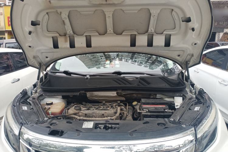 Used Qoros 5 2018 Revised Version 1.6T Automatic Leading Edition Engine Bay