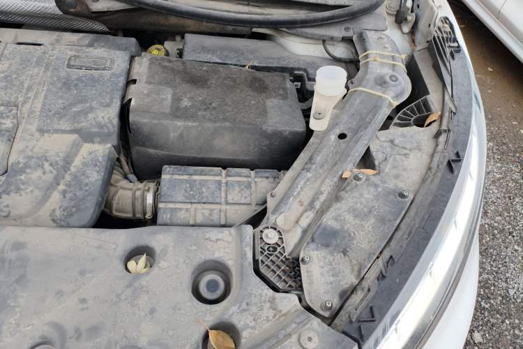 Used Qoros 5 2018 1.6T Automatic Prestige Model Engine Bay Left
