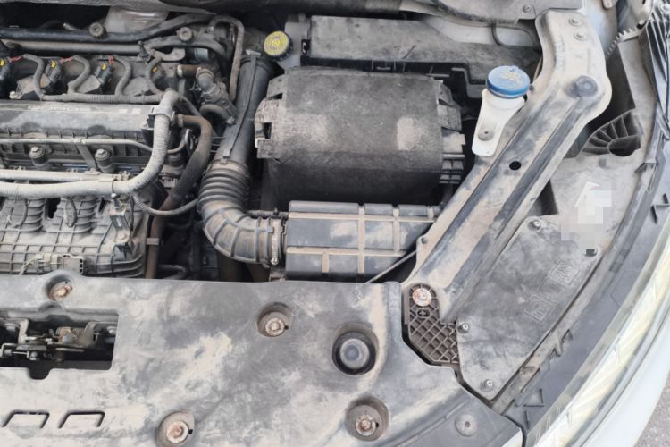 Used Qoros 5 2018 1.6T Automatic Leading Model Engine Bay Left