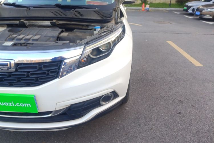 Used Qoros 5 2018 1.6T Automatic Prestige Model Engine Bay Left