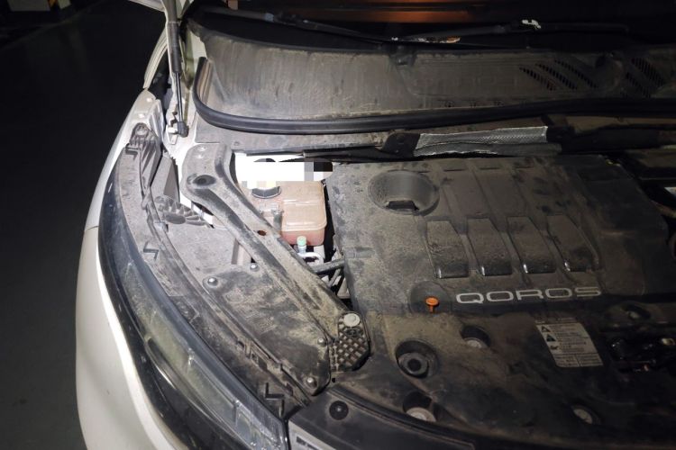Used Qoros 5 2018 1.6T Automatic Prestige Model Engine Bay Right