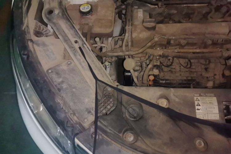 Used Qoros 5 2018 Revised Version 1.6T Automatic Leading Edition Engine Bay Right