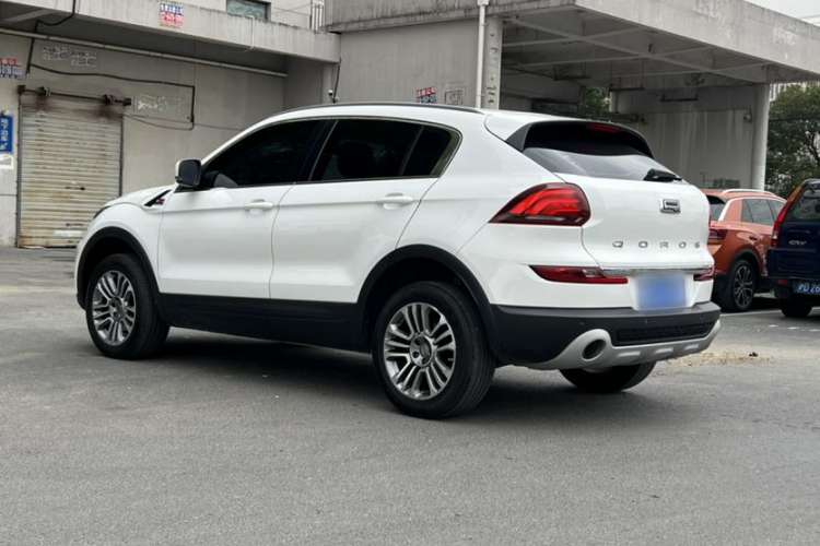 Used Qoros 5 2018 Revised 1.6T Automatic Luxury Version Exterior 3
