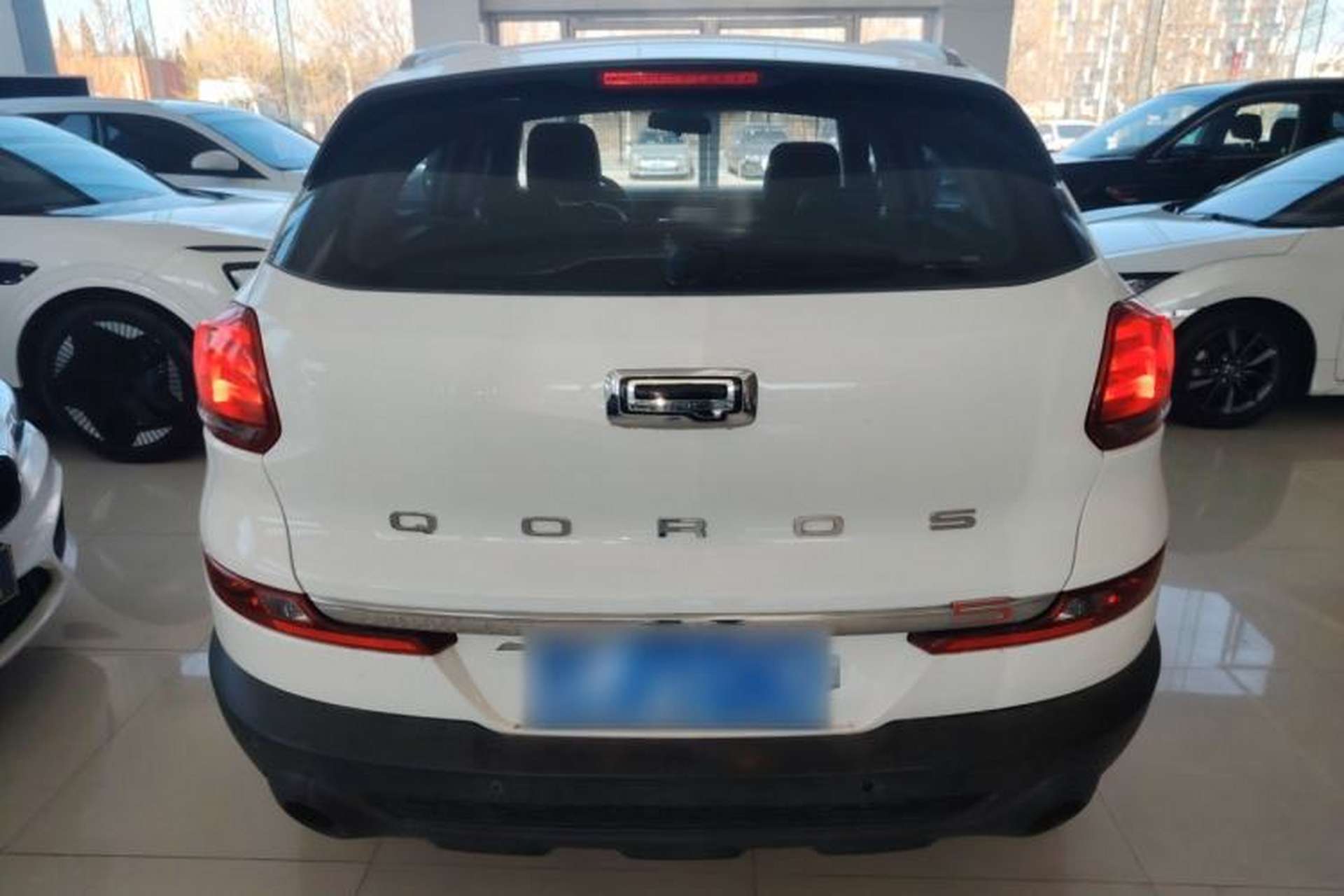 Used Qoros 5 2018 Revised Version 1.6T Automatic Leading Edition Exterior 4