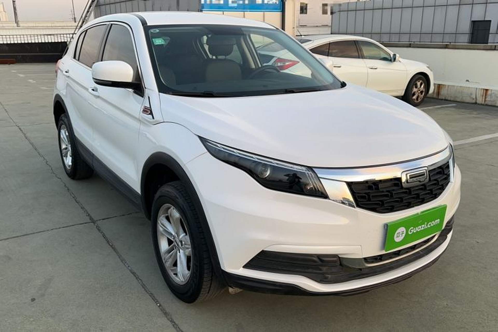 Used Qoros 5 2018 Revised Version 1.6T Automatic Leading Edition Exterior 5