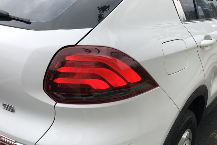 Used Qoros 5 2018 Revised Version 1.6T Automatic Leading Edition Exterior 8