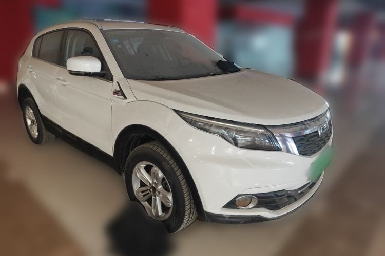 Used Qoros 5 2018 1.6T Automatic Leading Model Front Right 45 Deg