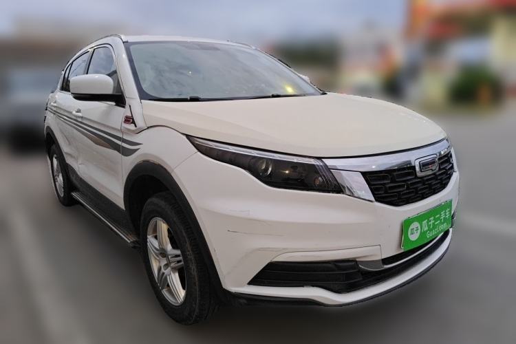 Used Qoros 5 2018 Revised Version 1.6T Automatic Leading Edition Front Right 45 Deg