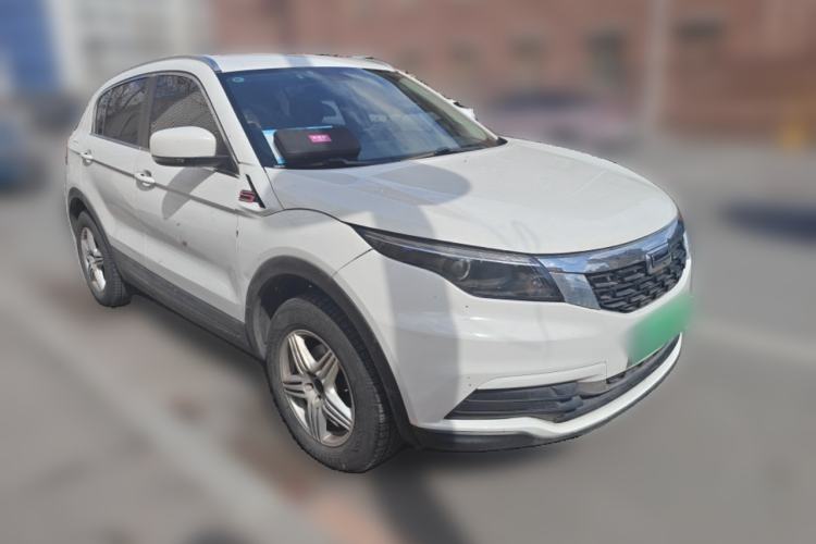 Used Qoros 5 2018 Revised Version 1.6T Automatic Leading Edition Front Right 45 Deg