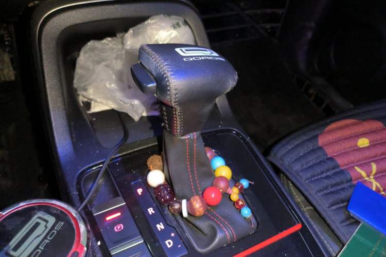 Used Qoros 5 2018 Revised 1.6T Automatic Luxury Version Gear Lever