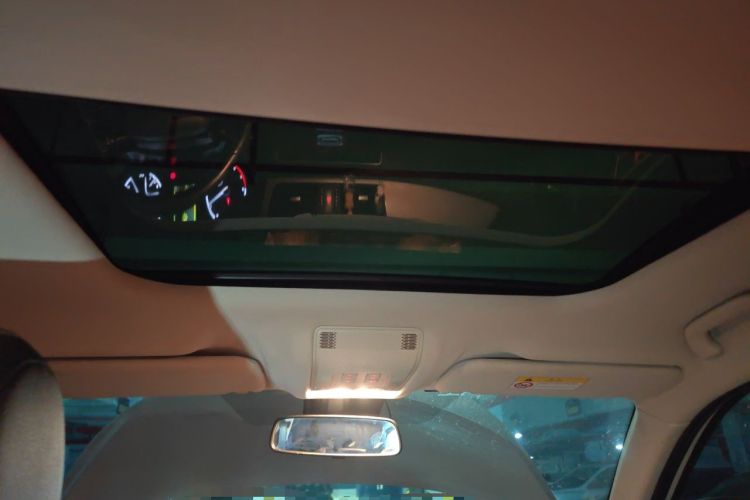 Used Qoros 5 2018 1.6T Automatic Prestige Model Headliner