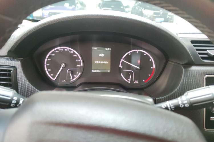 Used Qoros 5 2018 Revised Version 1.6T Automatic Leading Edition Instrument Cluster