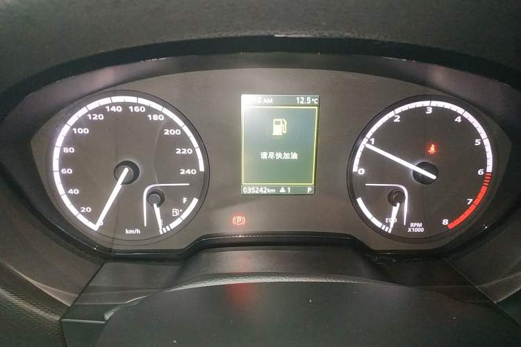 Used Qoros 5 2018 Revised Version 1.6T Automatic Leading Edition Instrument Cluster