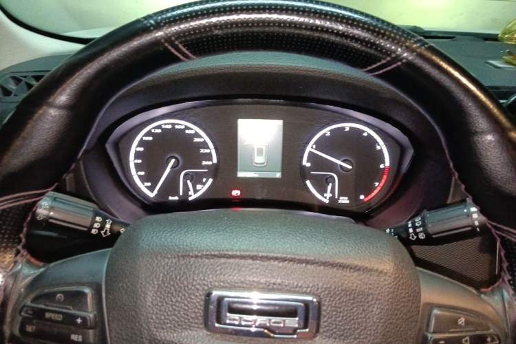 Used Qoros 5 2018 1.6T Automatic Prestige Model Instrument Cluster