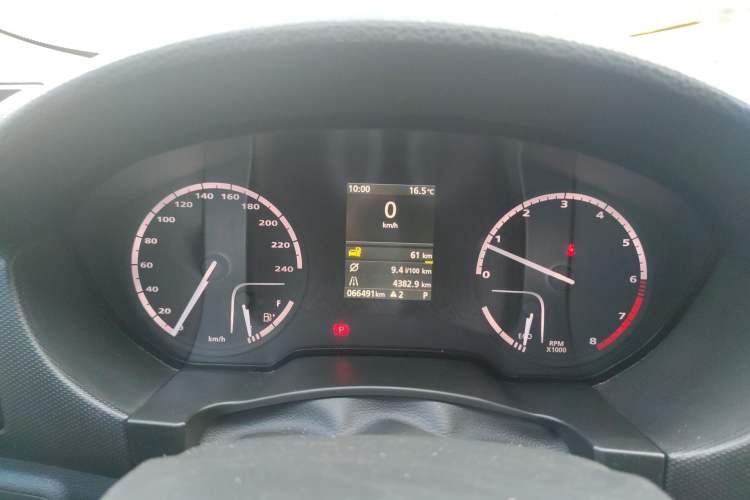 Used Qoros 5 2018 Revised 1.6T Automatic Luxury Version Instrument Cluster