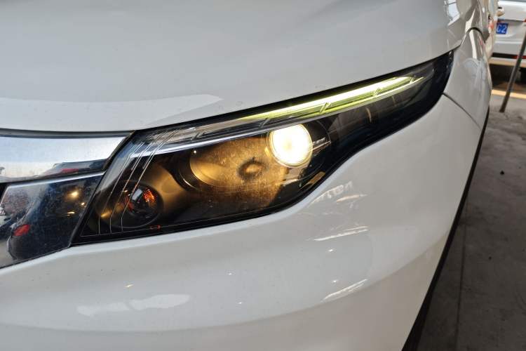 Used Qoros 5 2018 Revised Version 1.6T Automatic Leading Edition Left Front Headlight